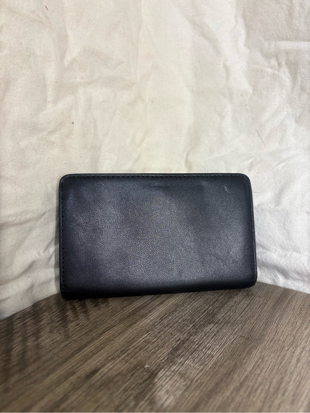 Michael Kors Black Leather Compact Wallet with Logo - Picture 5 of 5